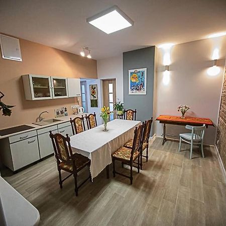 Apartament Rynek Leśna Extérieur photo